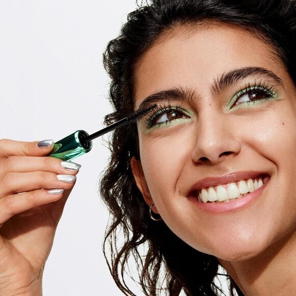 Clinique Impact High Fi Mascara Women Volumizing Water Resistant Smudge Proof - Picture 3 of 6